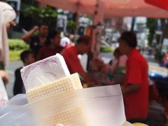 -詹爷爷乌节路街头冰淇淋