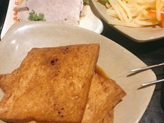-亮亮面馆(经六路店)