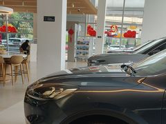 -上海协通福骋福特4S店(汶水路店)