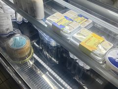 -正飞鲜奶(吐鲁番路店)
