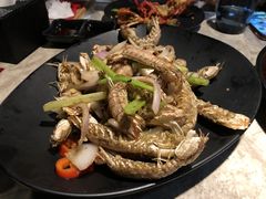 -沪小胖小龙虾(淮海中路旗舰店)
