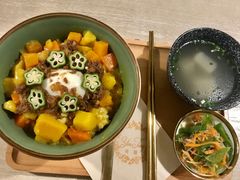 咖喱牛肉窝蛋饭-春风·有糖(崇宁路店)
