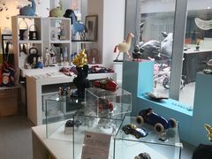 -今日艺术汇书店