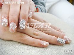 璀璨星纱小美人-STAR美甲店