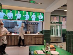 -费大厨辣椒炒肉(太平老街店)