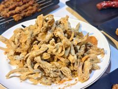 -哈尔滨烧烤·山河村铁锅炖(交大店)