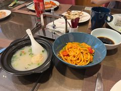 -飨食汇全日制餐厅·昆山皇冠假日酒店(九方店)