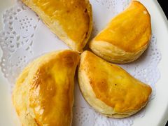 -河畔春天时尚餐厅