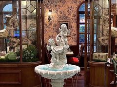 -秘密旅行Bonjour(黑金冠 江南西店)