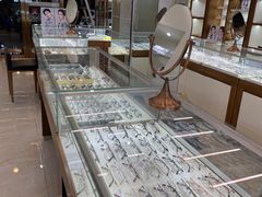 -明月眼镜(三坝店)