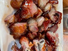 荔枝木排骨叉烧拼牌-御霞苑泥烩鸡休闲农庄