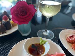 -圣丰索菲特·2 On 988 Café 自助餐厅