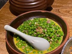-吃饭皇帝大土家民族菜(正大广场店)