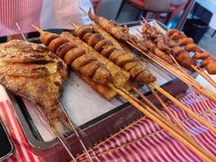 -金陵大勇烧烤·小龙虾·海鲜大咖(竹山路店)