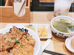 -熊吞·大碗丼烧肉饭(西市场嘉华店)