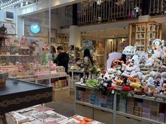 -猫的天空之城概念书店(苏州平江店)