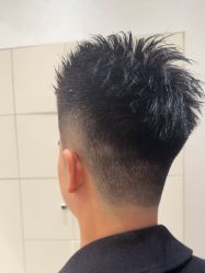 -摩登时代美发沙龙