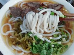 -花溪黄牛肉粉·金牌卤肉饭