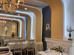 -成桂西餐厅·42年的味道(五大道疙瘩楼店)