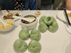 小炒牛肉配荠菜窝窝-江仙雅居(苏州桥店)