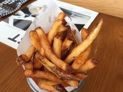 -ROAST coffee & eatery