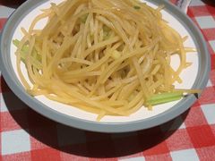 -老郑家东北春饼(龙悦居店)