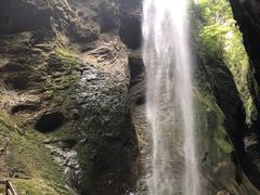 -龙水峡地缝景区