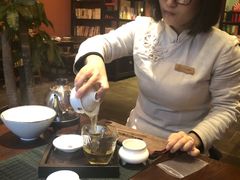 -碧露轩·大益茶体验馆(镇江路店)