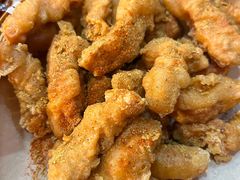 -爆炸头阿姨小四川正宗川味小吃(无任何分店)