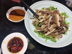 -皇城根·烤鸭·鱼头·家常菜(欧亚大观乐活城店)