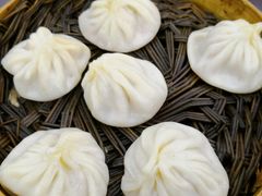 灌汤小笼-大龙汤包