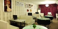 -飞鱼婚纱摄影(宏福大厦店)