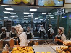 -鲍师傅糕点(百盛西南商都店)