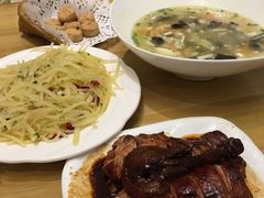 -乌镇那一年小院主题餐厅(甘泉西路店)