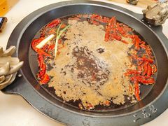 -黄潇洒老火锅(九眼桥宏济巷店)