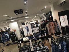 -ZARA(恒隆广场店)