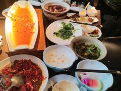 -西郊八号·山野江西菜(开发区店)