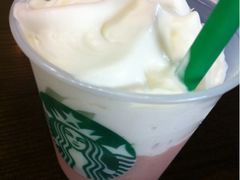 草莓豆奶星冰乐（赠送品尝）-星巴克(潍坊泰华广场店)