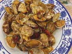 -江城燕子大排档(江汉路步行街店)