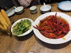 -叶派龙虾•招牌香辣蟹·海鲜(中海国际店)
