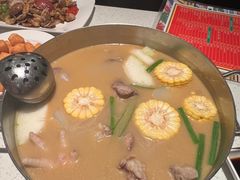 -肥仔文澳门猪骨煲(南京西路店)