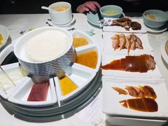 -羲和雅苑•北京烤鸭(陆家嘴中心店)