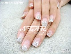 335-STAR美甲店