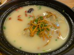 虫草花蹄花汤-付小姐在成都(川沙店)