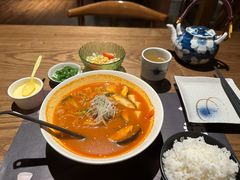 牛肉泡菜豆腐汤饭-小禅料理