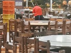 大堂-四川小胡子海鲜(丁村万人海鲜广场店)