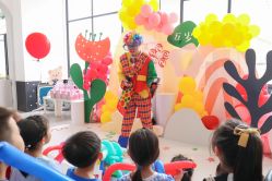 -BabyMonster小怪兽亲子派对·餐厅乐园(金月湾店)