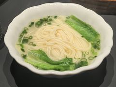 -铜锣湾·有麝自然香(渝北财富中心店)