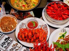 -龙巢盱眙龙虾·牛蛙·烧烤宵夜(八卦岭店)