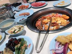 -和谐号海鲜烤肉火锅自助餐厅(车城万达店)